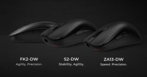 오른쪽 ZOWIE ZA13-DW, 가운데 S2-DW, 왼쪽 FK2-DW의 제조사 비교 사진